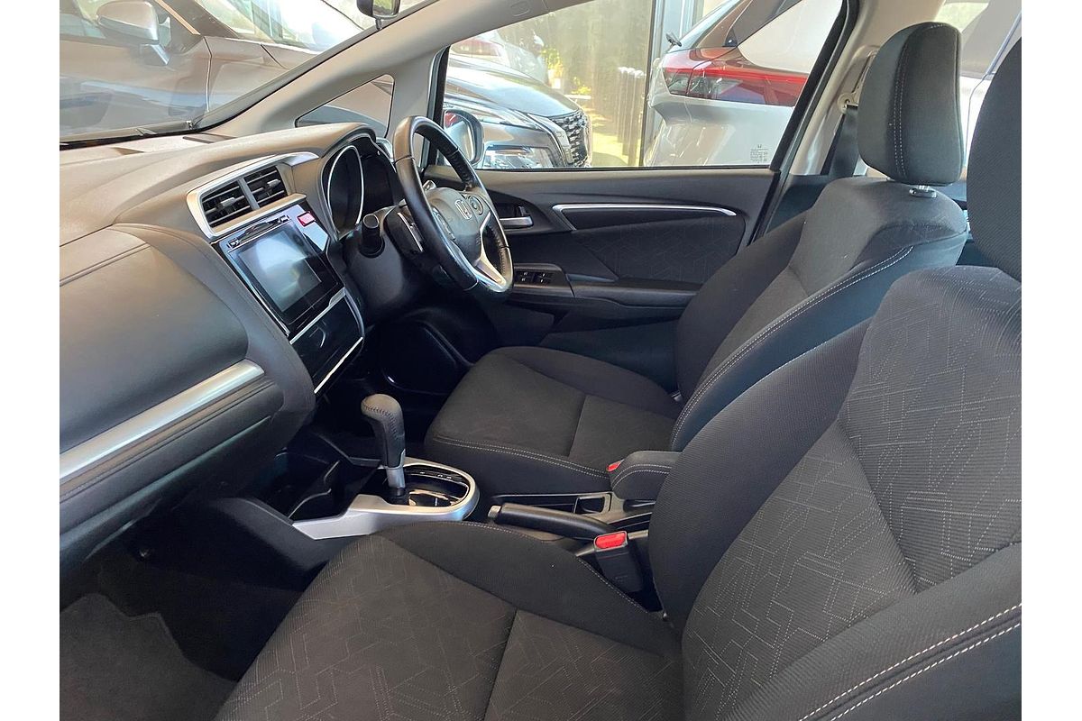 2016 Honda Jazz VTi-S GF