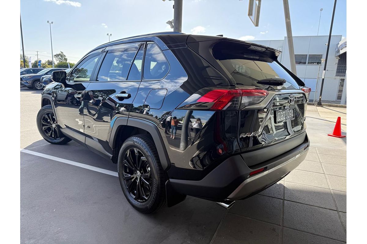 2022 Toyota RAV4 Cruiser AXAH54R