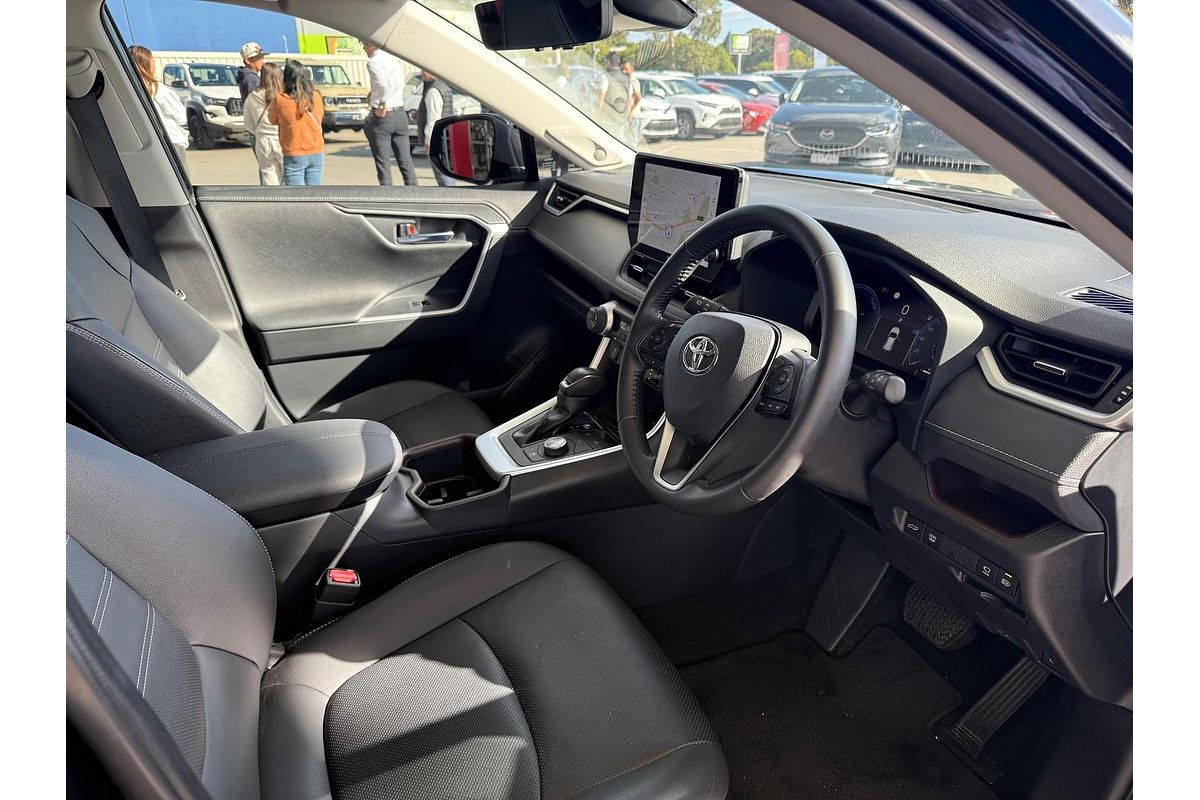 2022 Toyota RAV4 Cruiser AXAH54R