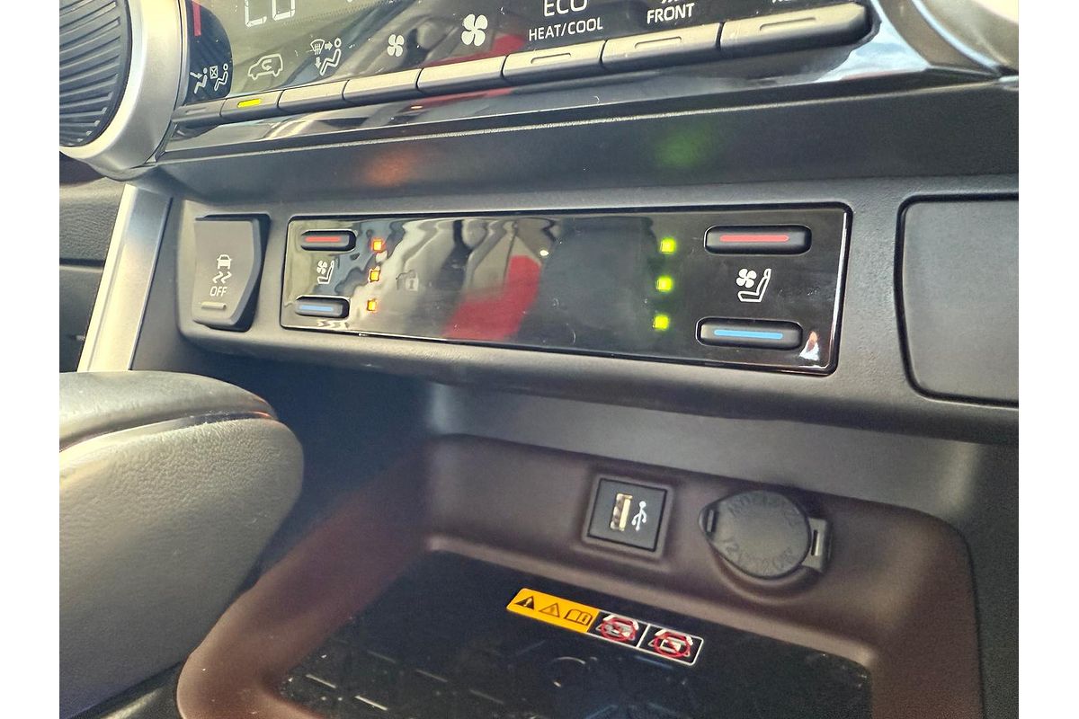 2022 Toyota RAV4 Cruiser AXAH54R