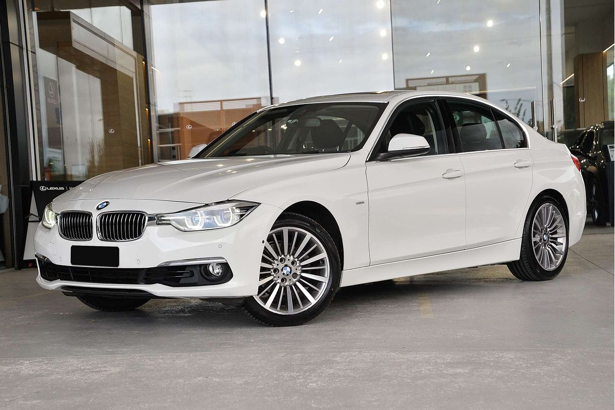 2017 BMW 3 Series 320i Luxury Line F30 LCI