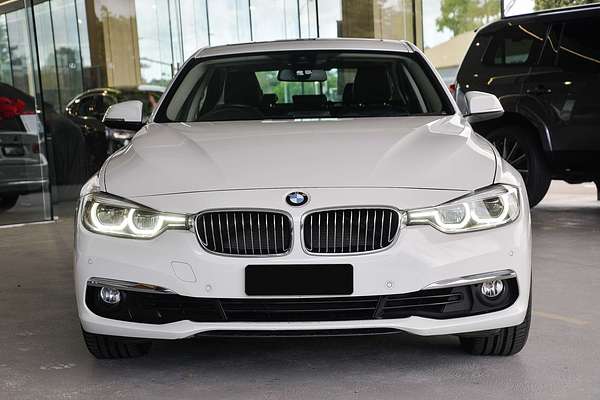 2017 BMW 3 Series 320i Luxury Line F30 LCI