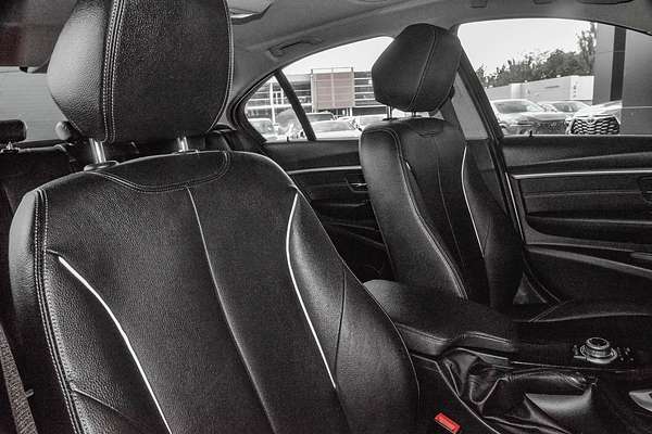 2017 BMW 3 Series 320i Luxury Line F30 LCI