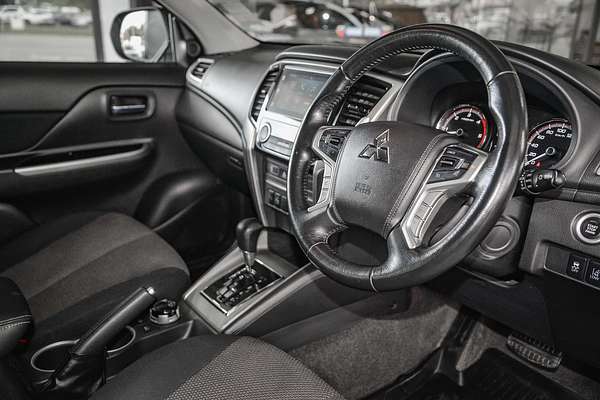 2021 Mitsubishi Triton GLS MR 4X4