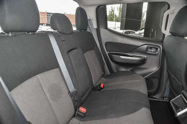 2021 Mitsubishi Triton GLS MR 4X4