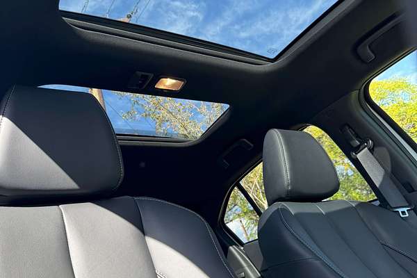 2024 Mitsubishi Eclipse Cross Exceed YB