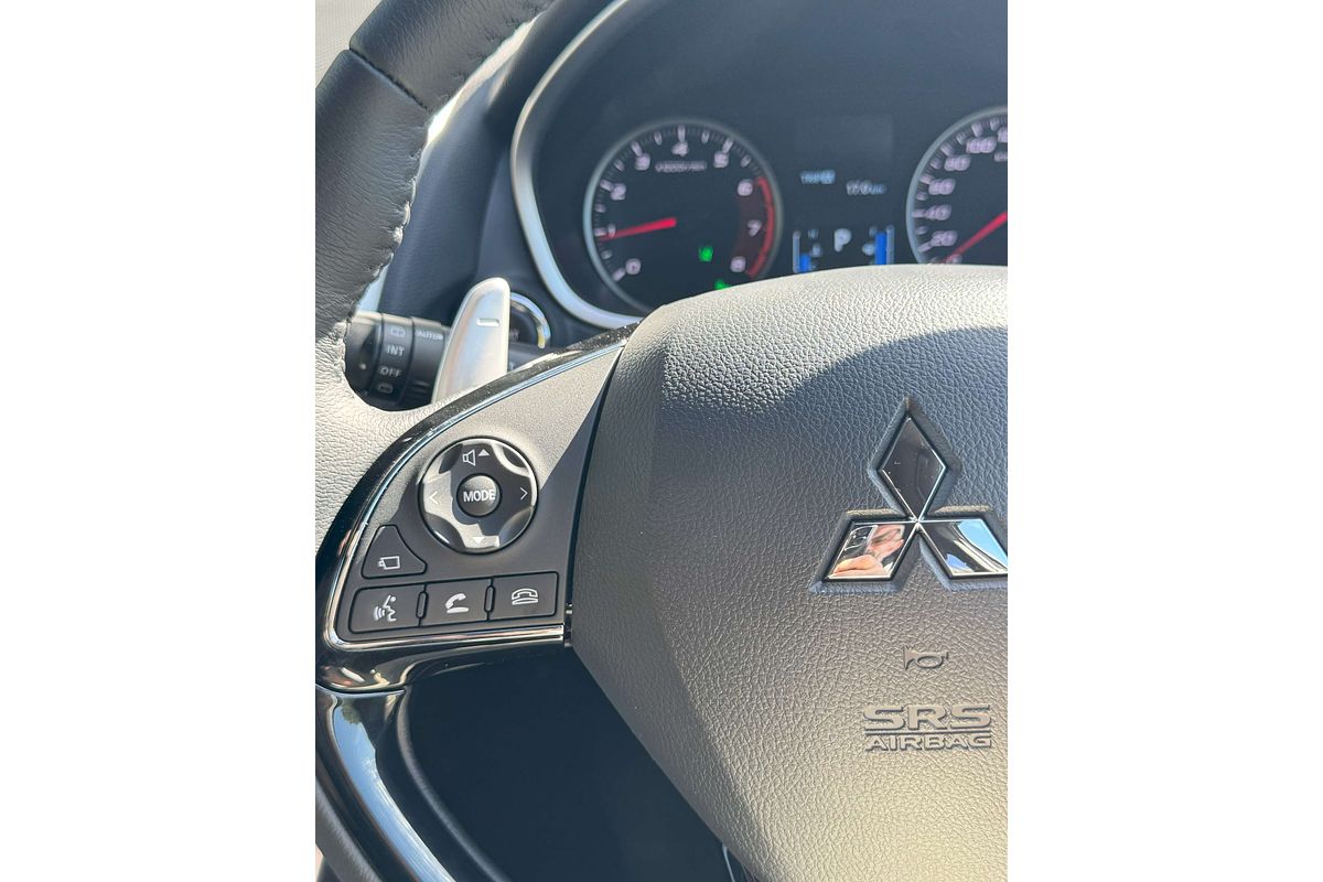 2024 Mitsubishi Eclipse Cross Exceed YB