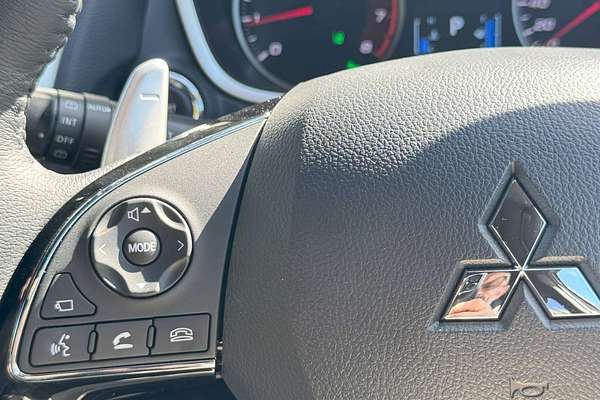 2024 Mitsubishi Eclipse Cross Exceed YB