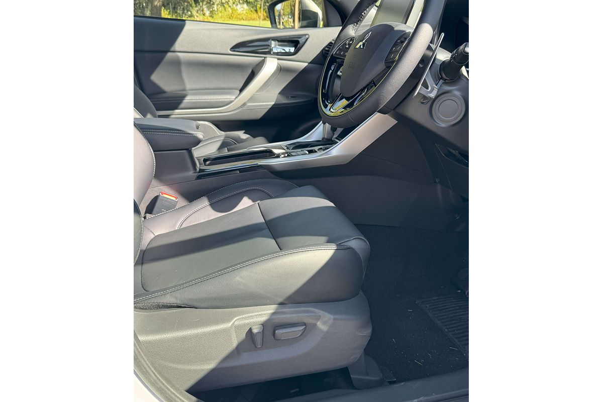 2024 Mitsubishi Eclipse Cross Exceed YB