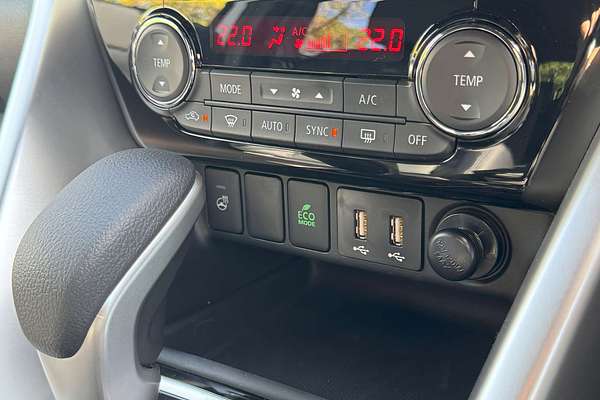2024 Mitsubishi Eclipse Cross Exceed YB