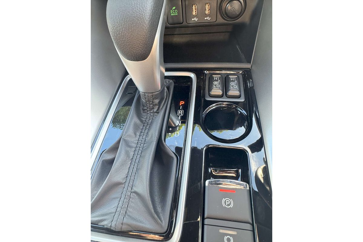 2024 Mitsubishi Eclipse Cross Exceed YB
