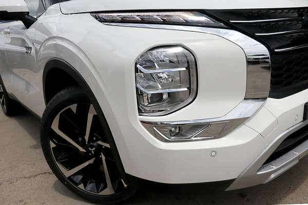 2024 Mitsubishi Outlander PHEV Aspire ZM