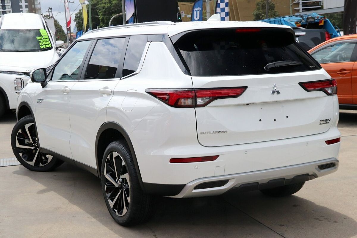 2024 Mitsubishi Outlander PHEV Aspire ZM