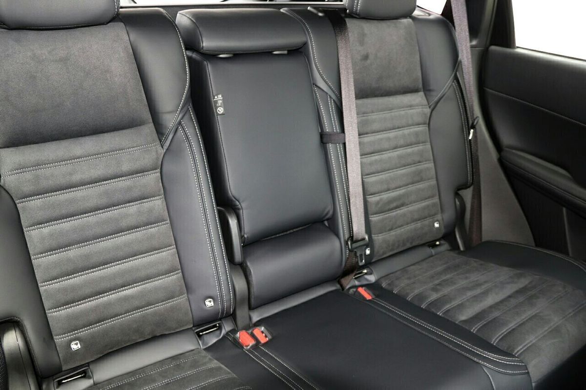 2024 Mitsubishi Outlander PHEV Aspire ZM