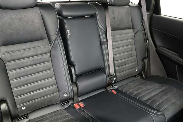 2024 Mitsubishi Outlander PHEV Aspire ZM