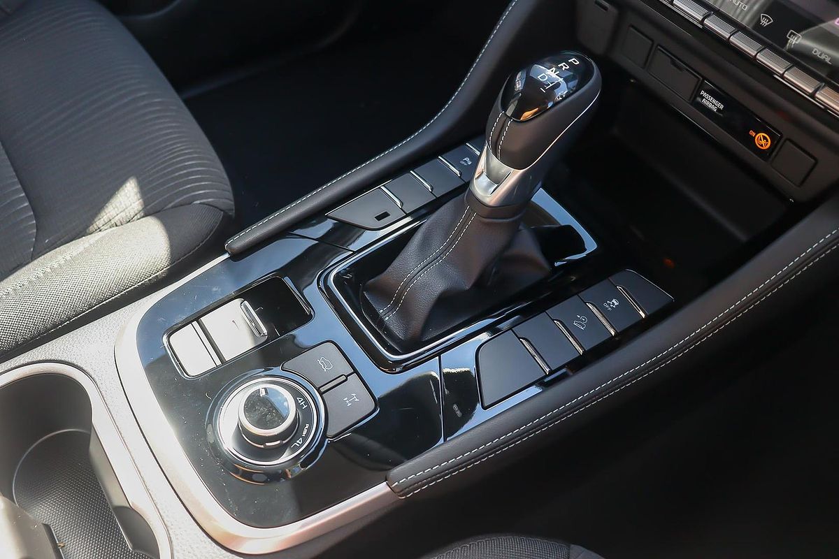 2025 Isuzu MU-X LS-U
