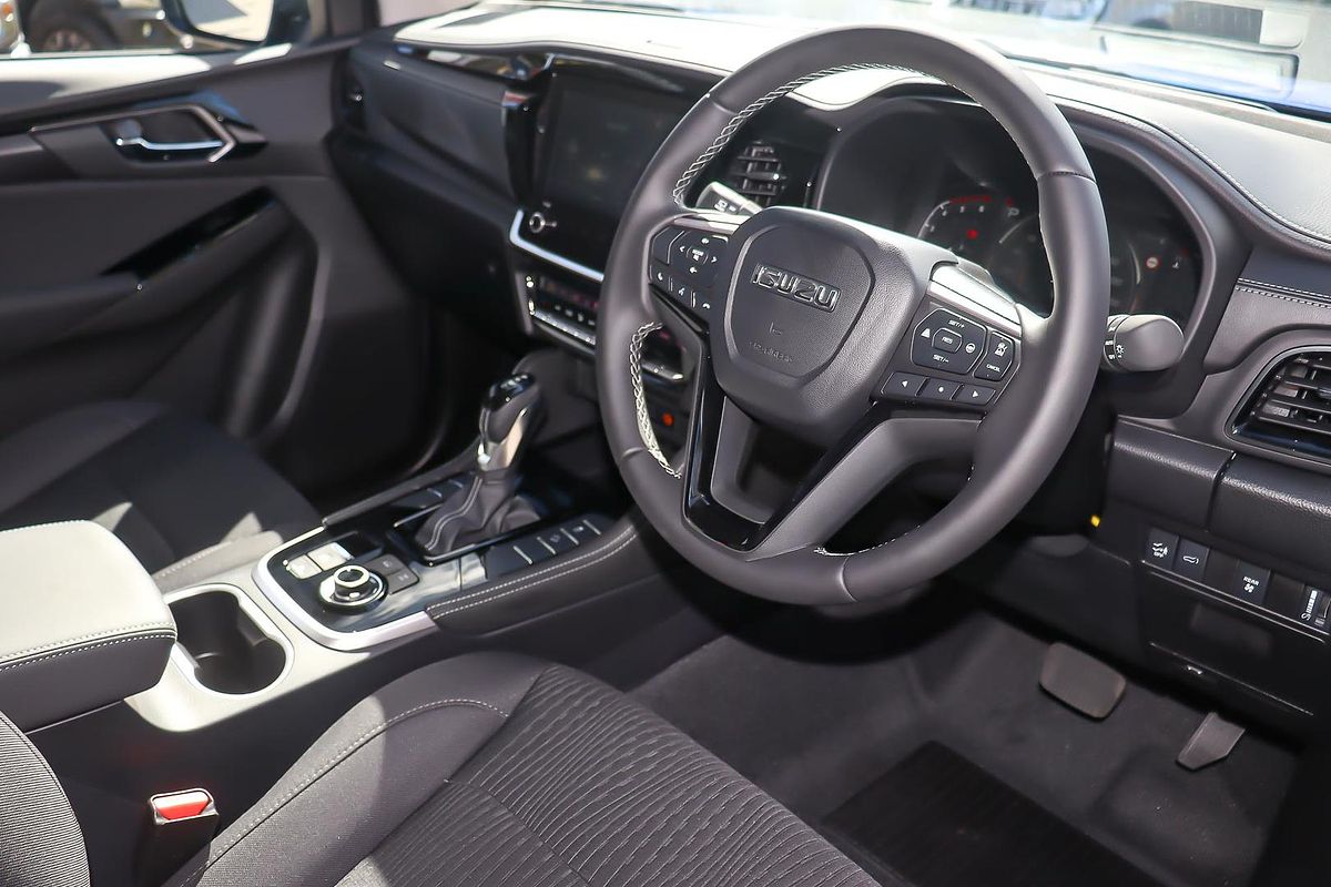 2025 Isuzu MU-X LS-U