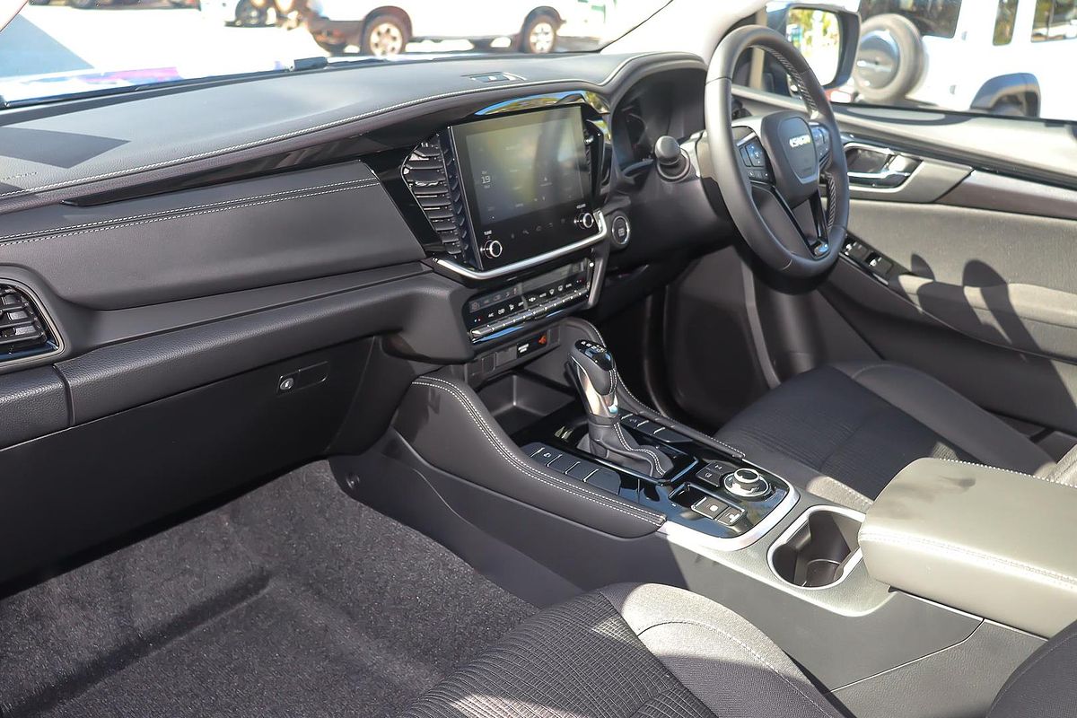2025 Isuzu MU-X LS-U