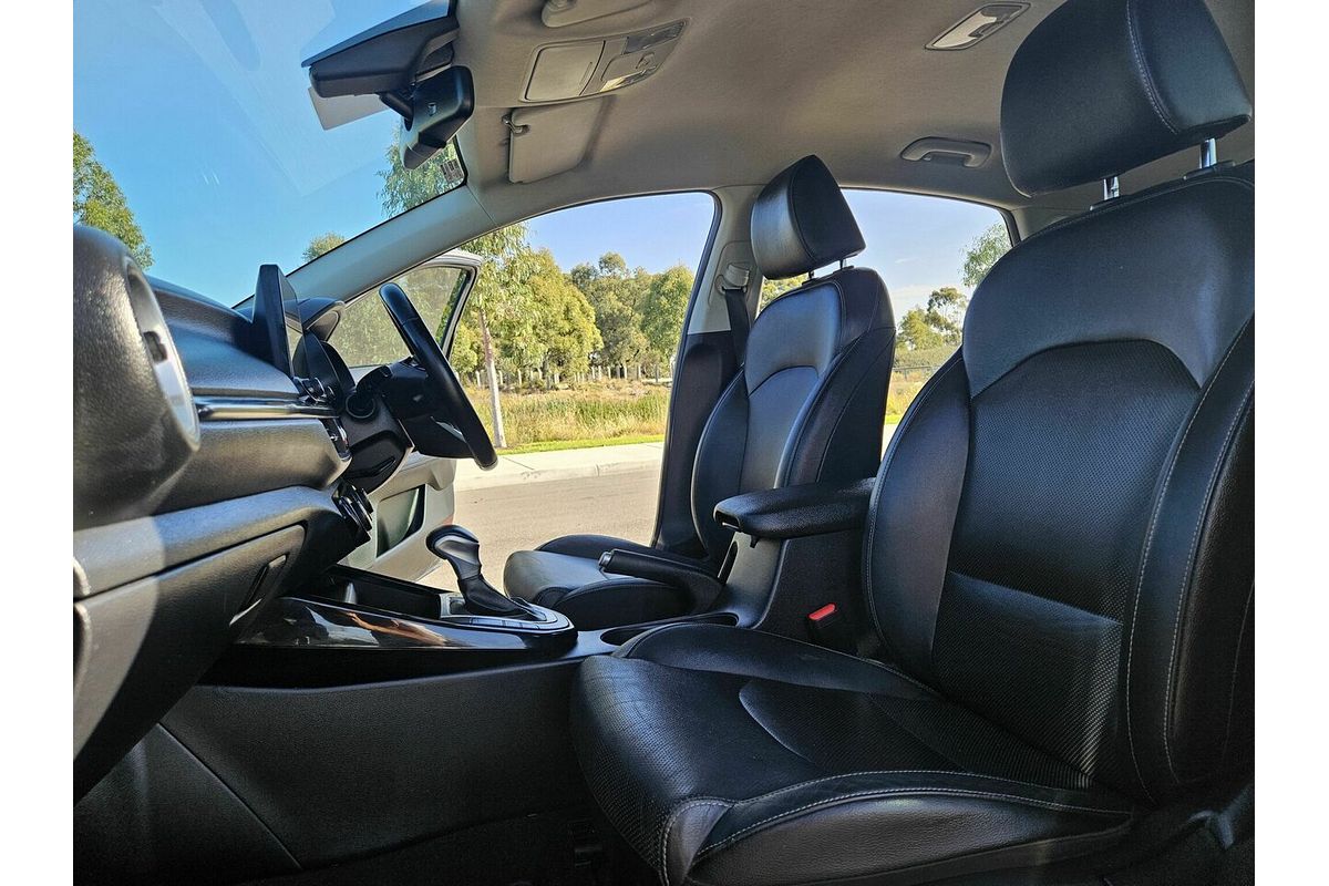 2019 Kia Cerato Sport + NAV BD MY19