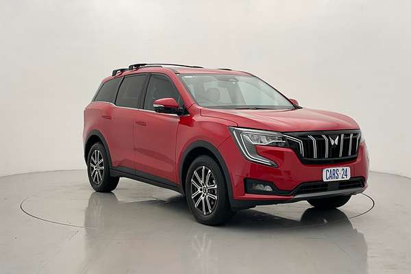2023 Mahindra XUV700 AX7L