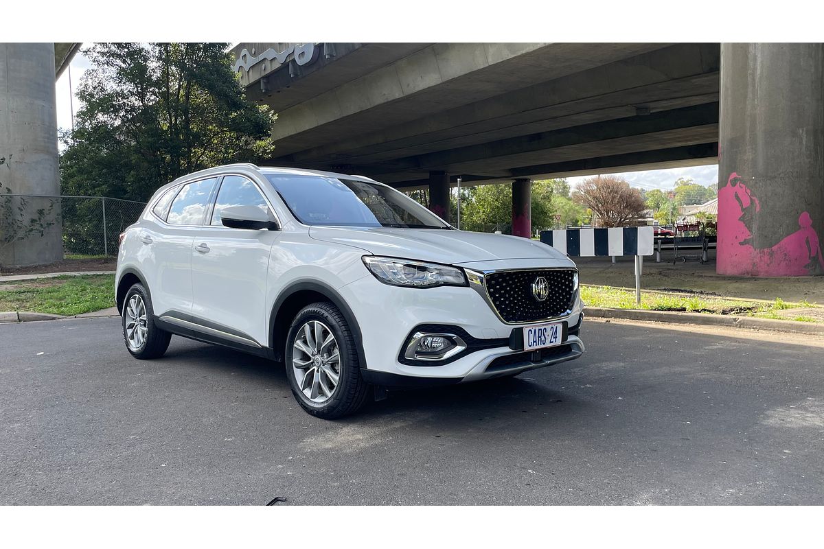 2022 MG HS Vibe SAS23