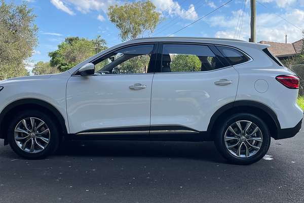 2022 MG HS Vibe SAS23