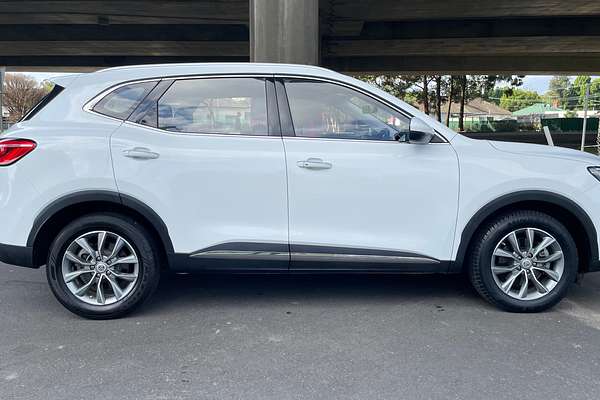 2022 MG HS Vibe SAS23