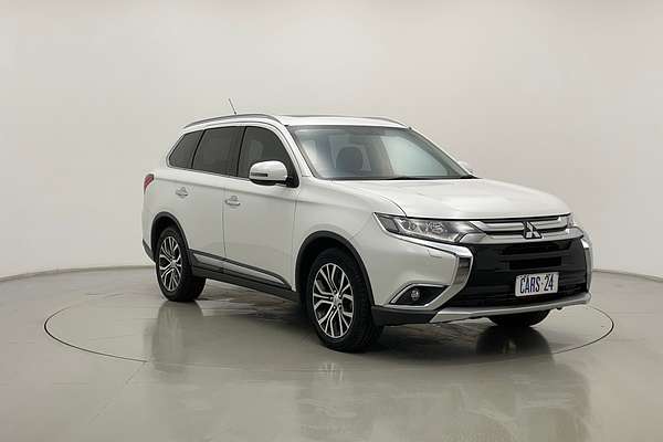 2015 Mitsubishi Outlander Exceed ZK