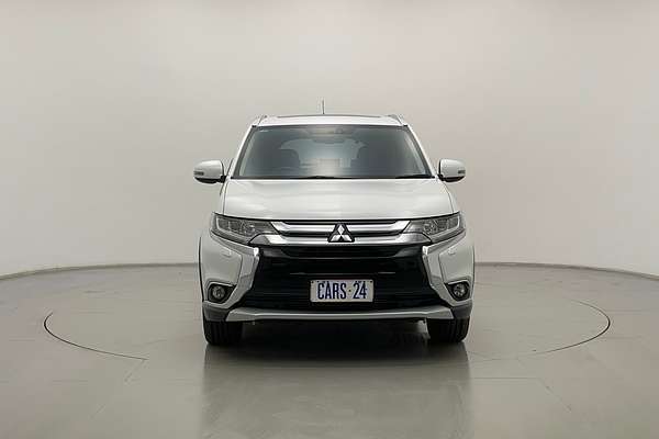 2015 Mitsubishi Outlander Exceed ZK