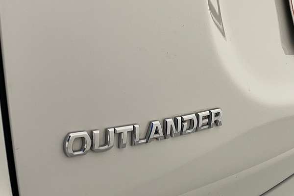 2015 Mitsubishi Outlander Exceed ZK