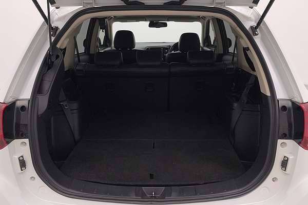 2015 Mitsubishi Outlander Exceed ZK