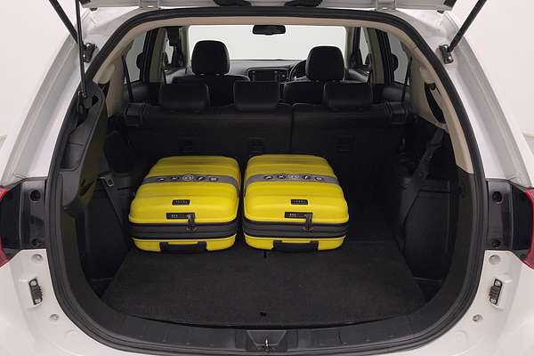 2015 Mitsubishi Outlander Exceed ZK
