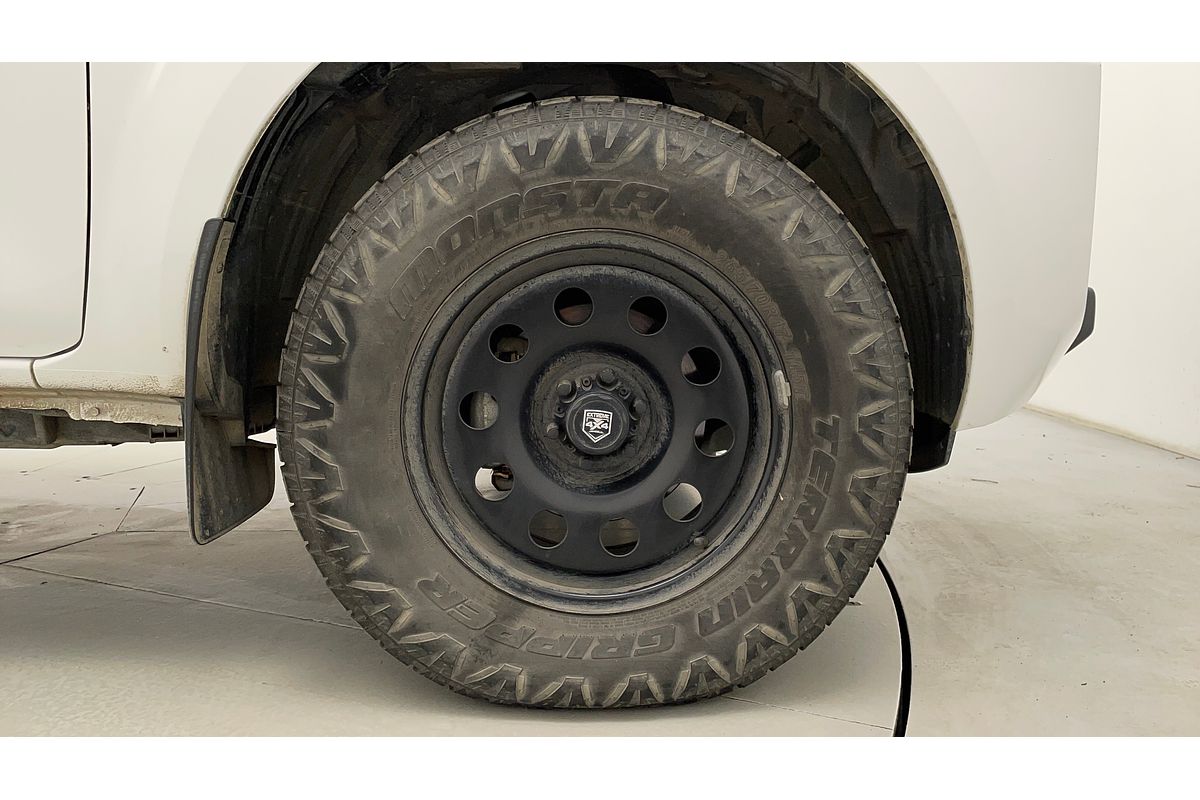 2021 Nissan Navara SL D23 Rear Wheel Drive
