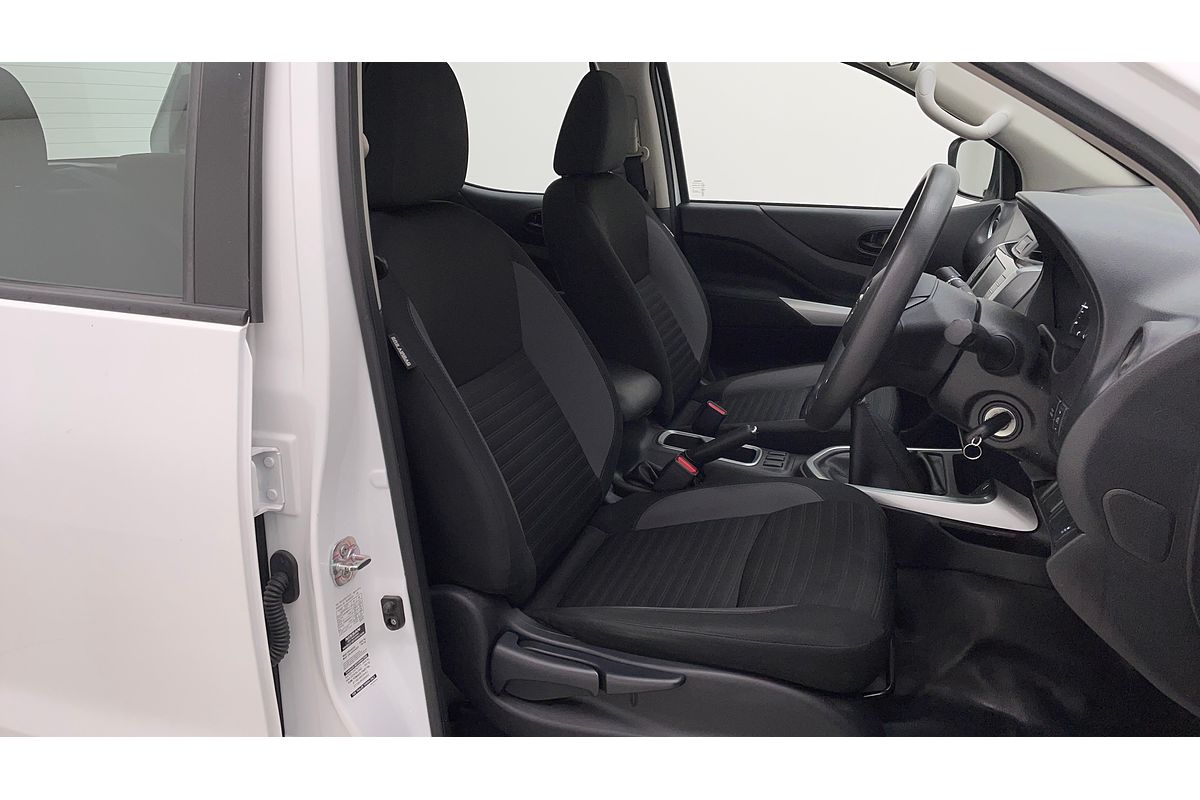 2021 Nissan Navara SL D23 Rear Wheel Drive