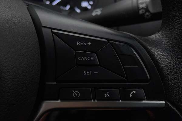 2021 Nissan Navara SL D23 Rear Wheel Drive