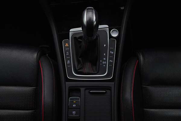 2019 Volkswagen Golf GTI 7.5