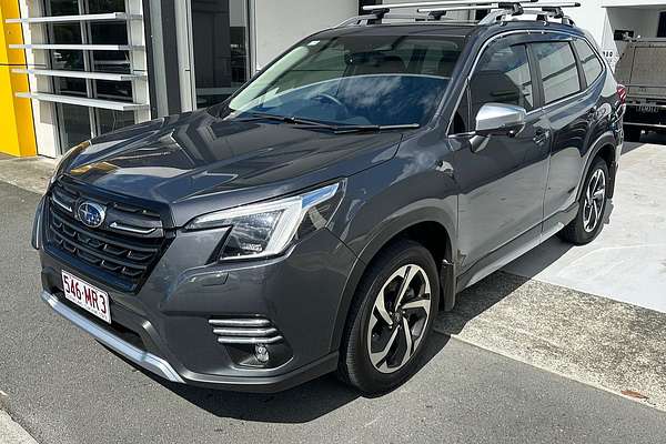 2022 Subaru Forester 2.5i-S S5