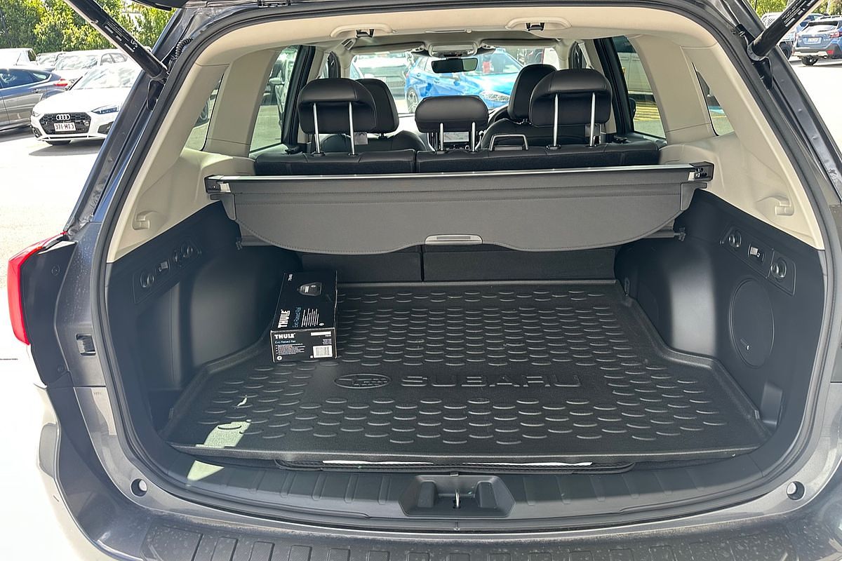 2022 Subaru Forester 2.5i-S S5