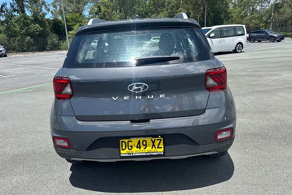2023 Hyundai Venue Active QX.V5