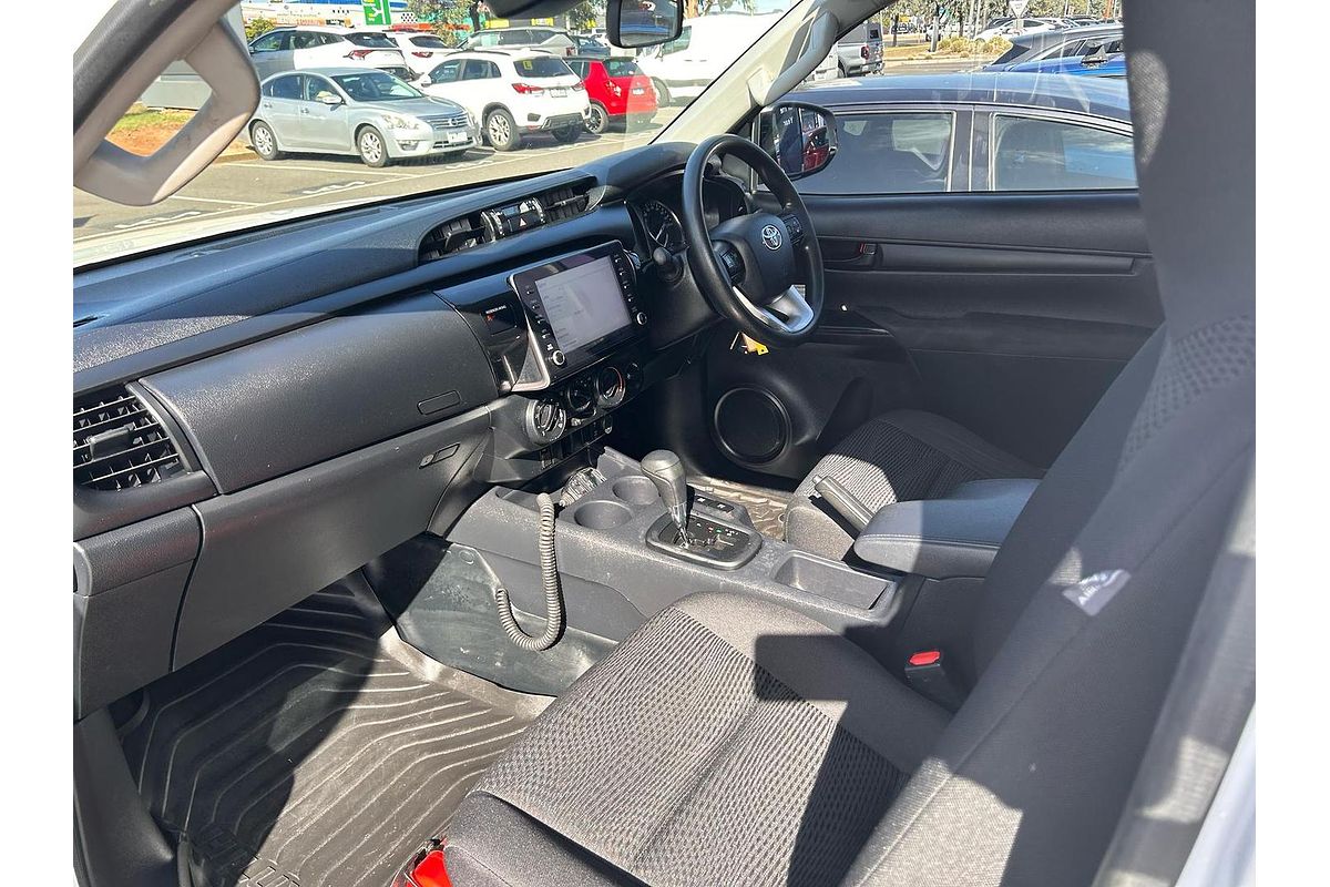 2021 Toyota Hilux SR GUN126R 4X4