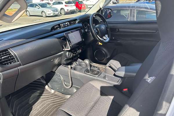2021 Toyota Hilux SR GUN126R 4X4