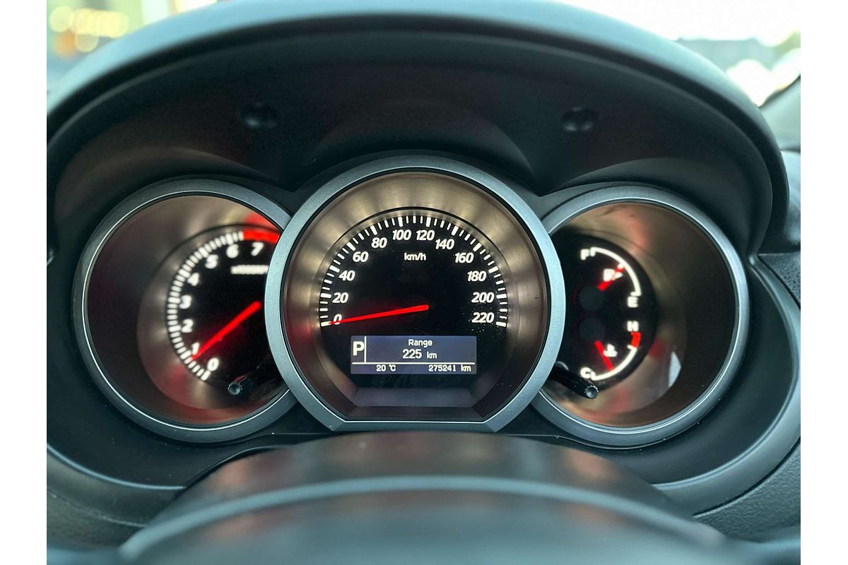 2010 Suzuki Grand Vitara  JB