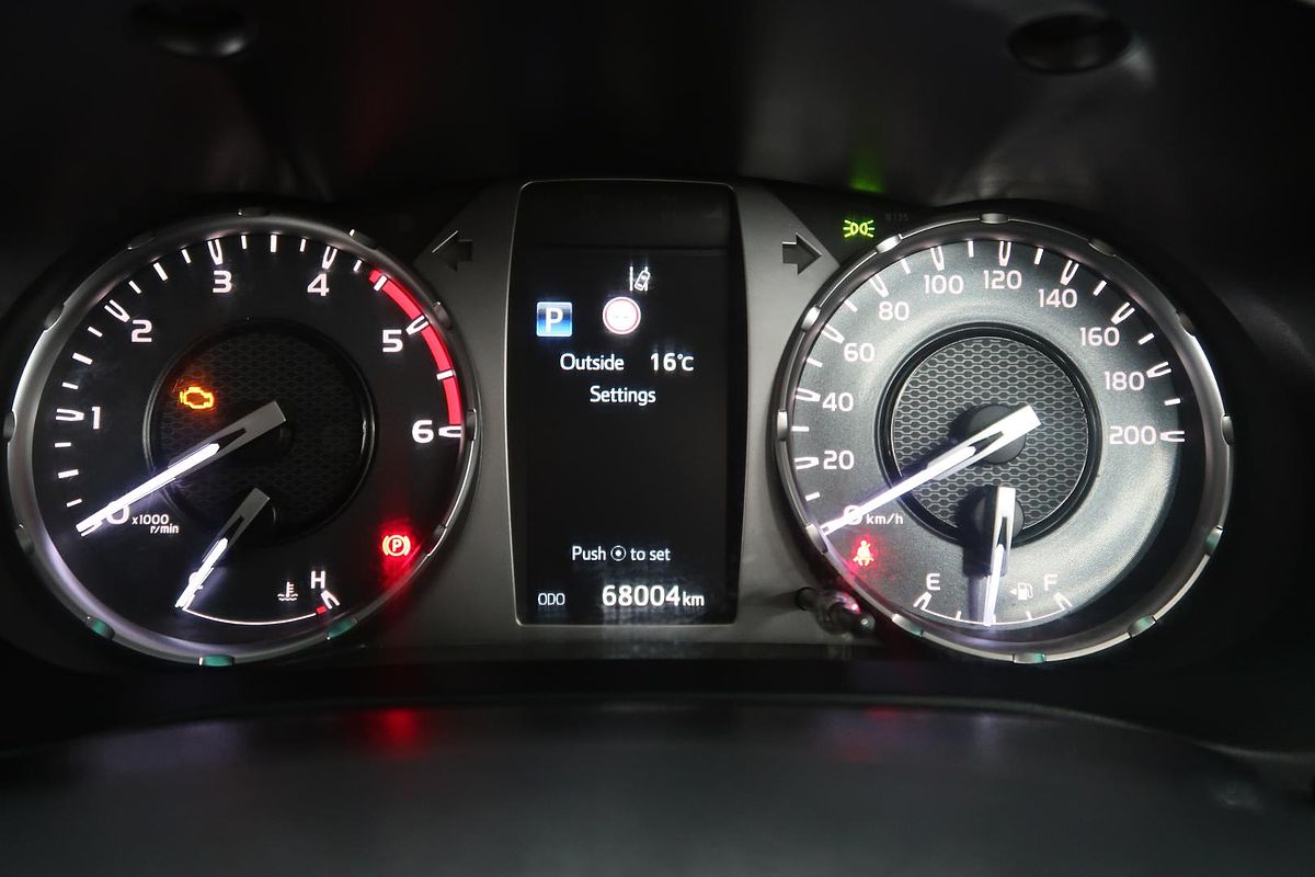 2021 Toyota Hilux SR GUN126R 4X4