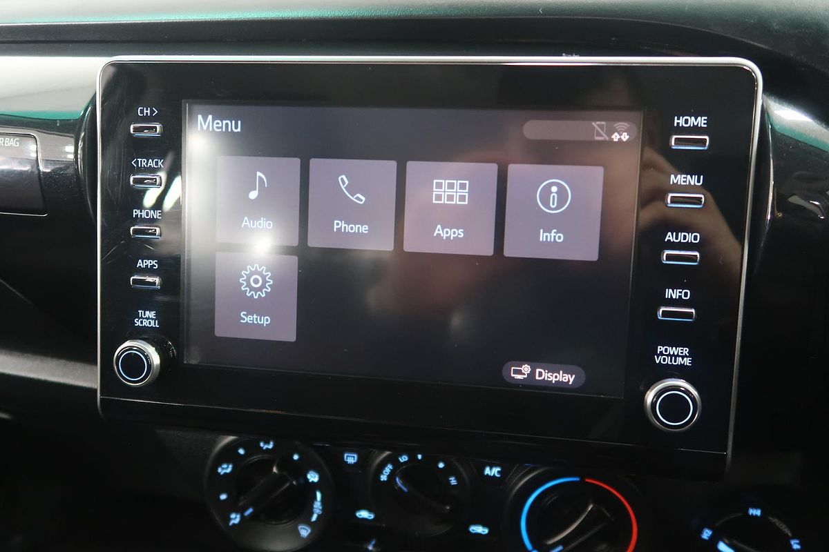 2021 Toyota Hilux SR GUN126R 4X4