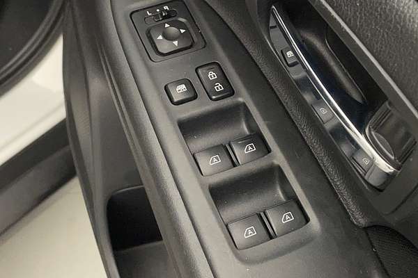 2020 Mitsubishi Outlander ES ZL
