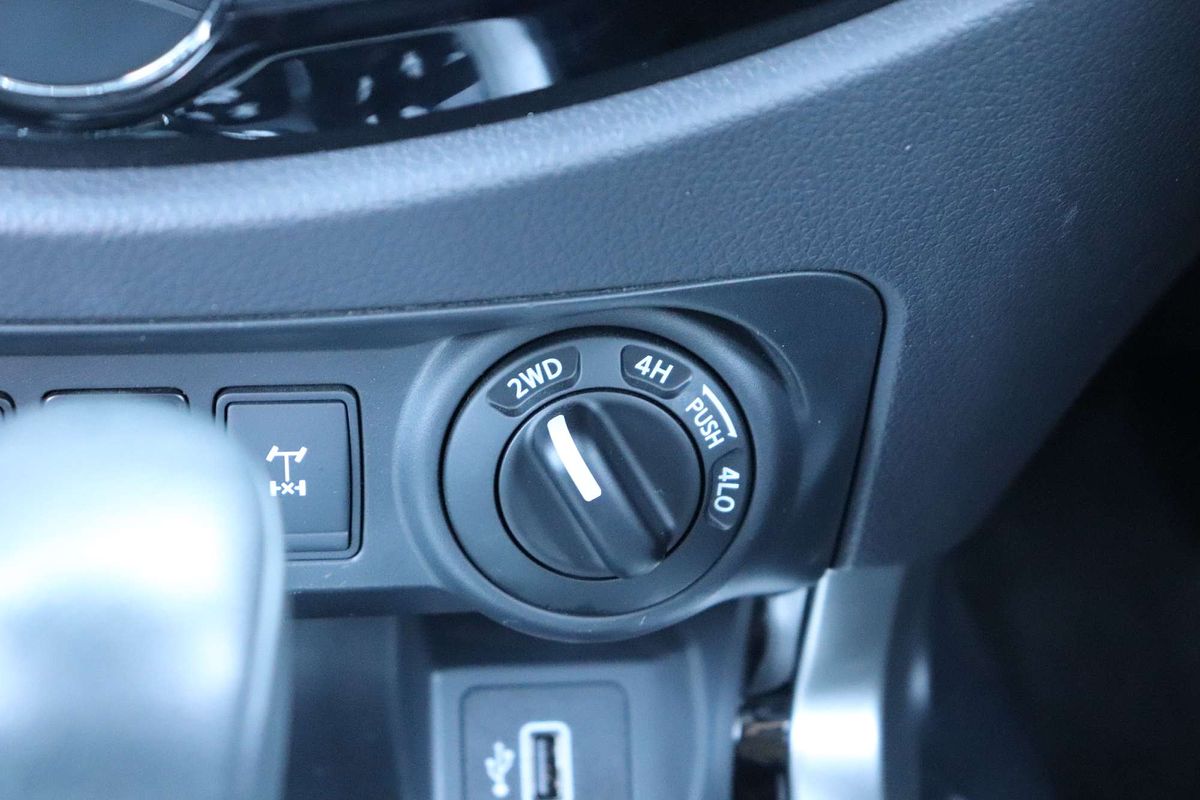 2020 Nissan Navara ST-X D23 Series 4 4X4