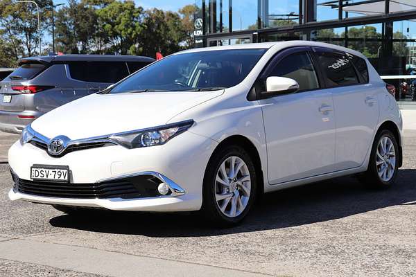 2017 Toyota Corolla Ascent Sport ZRE182R