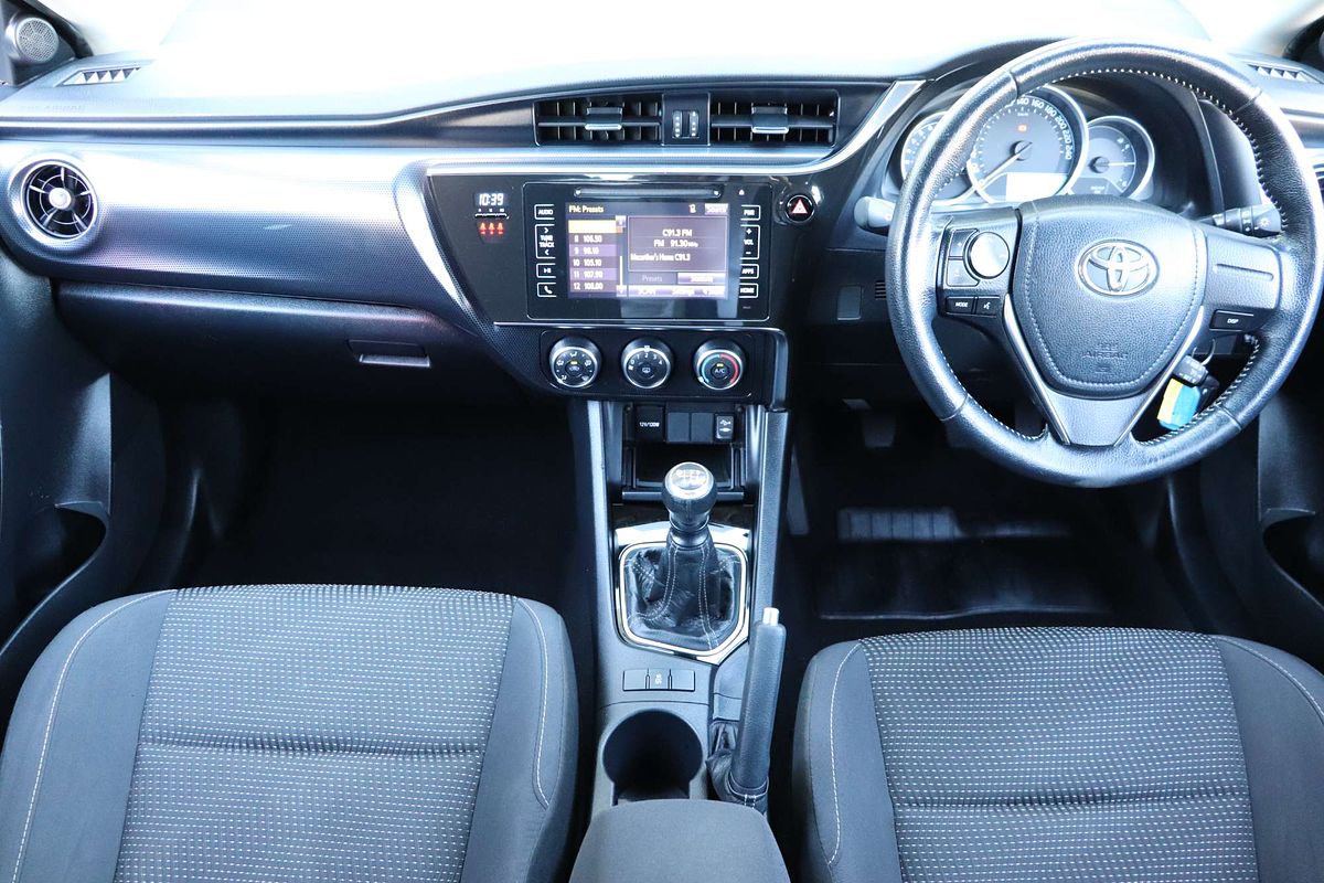 2017 Toyota Corolla Ascent Sport ZRE182R