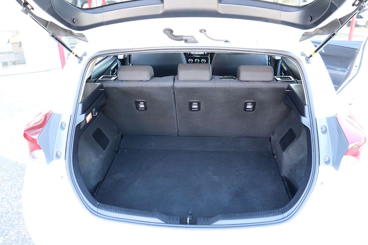 2017 Toyota Corolla Ascent Sport ZRE182R