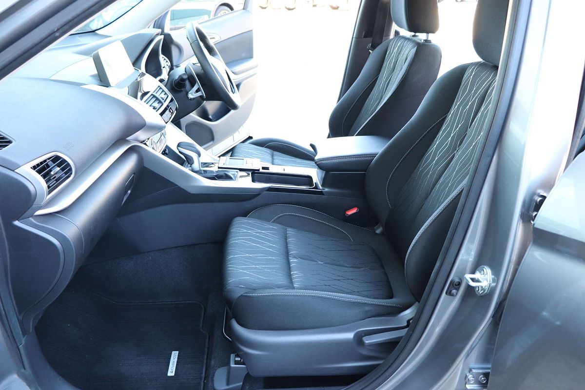 2018 Mitsubishi Eclipse Cross LS YA
